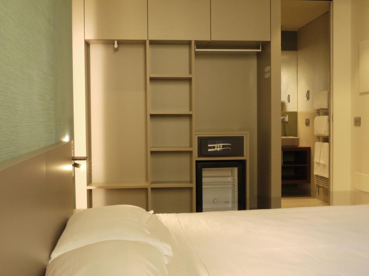 Rb Del Teatro&Apartaments 伊莫拉 外观 照片